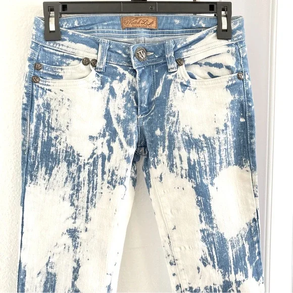 Watch LA Vintage Low Rise Bleached Jeans - Picture 2 of 6